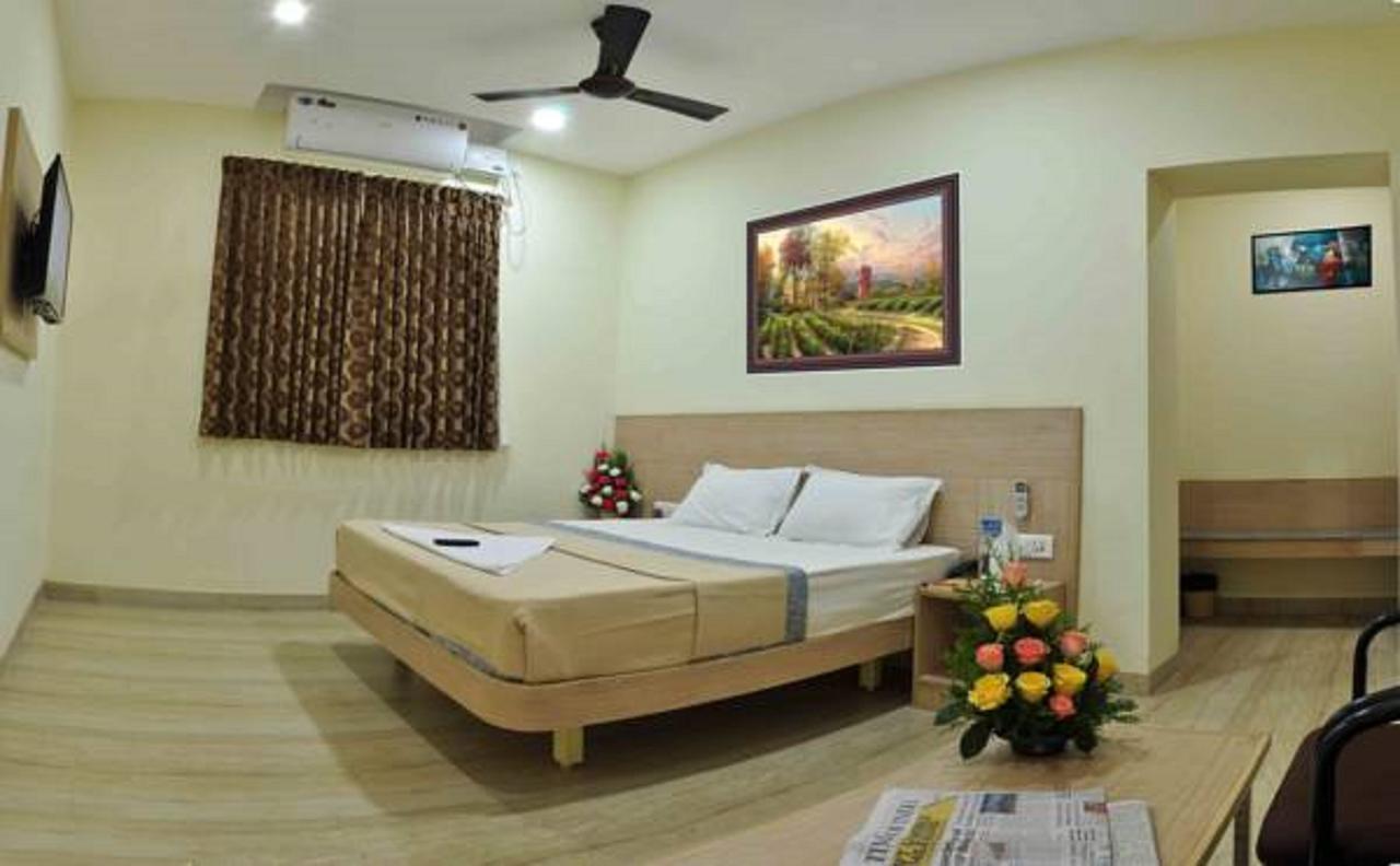 מלון קוימבטור Sk Residency Unit 2 מראה חיצוני תמונה
